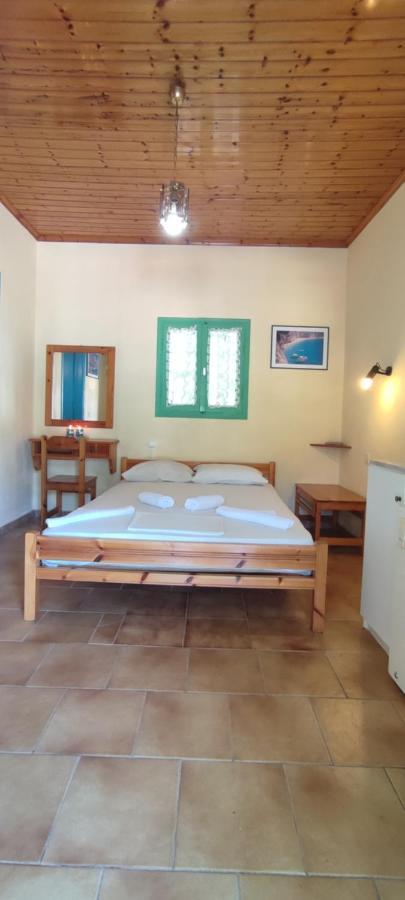 Villa Spiros Agios Nikitas Exterior photo